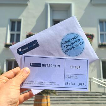 Der Genial Lokal Neusiedler Gutschein ist im Rathaus zu den Öffnungszeiten erhältlich.