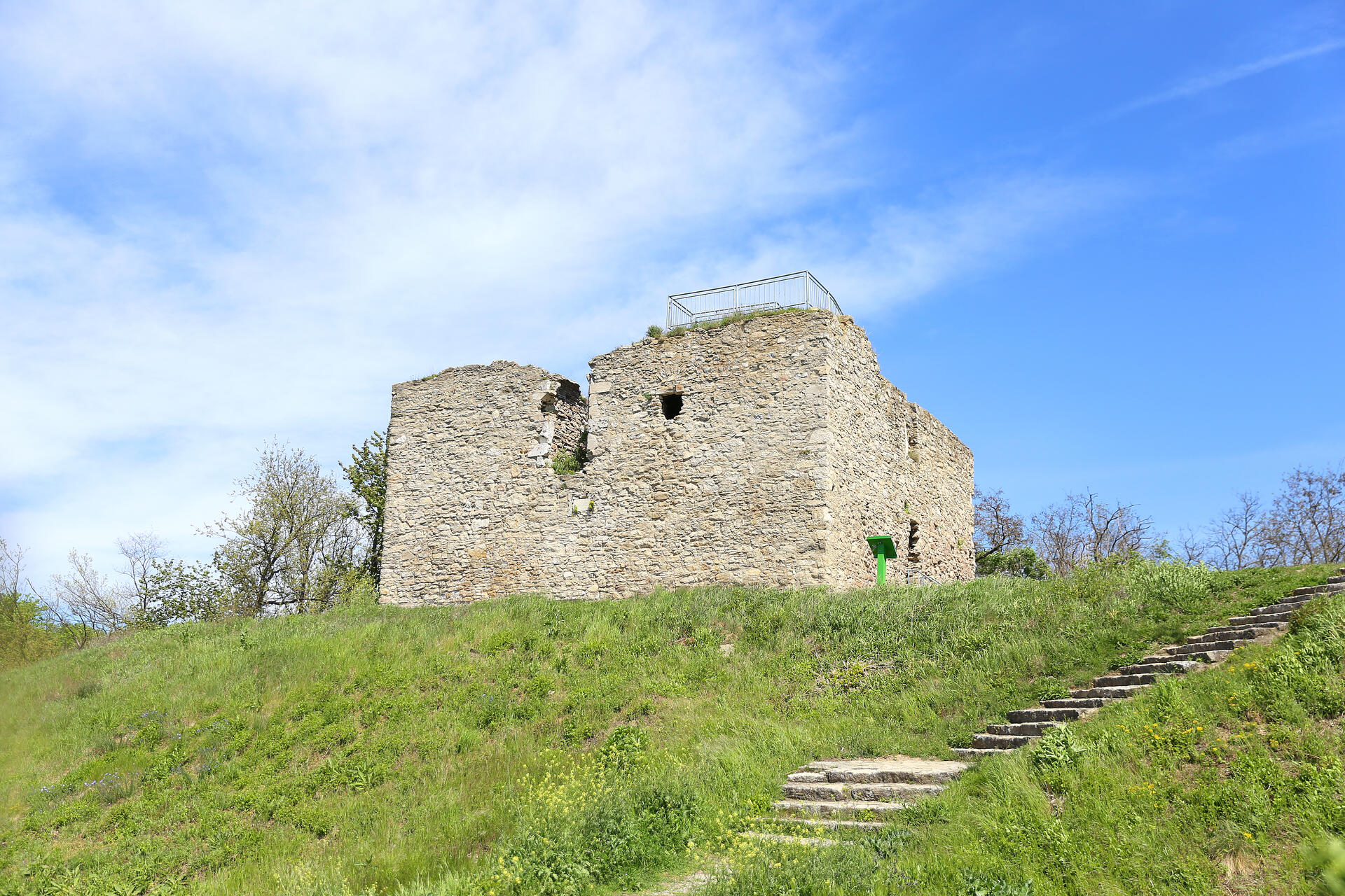 Die Ruine am Tabor