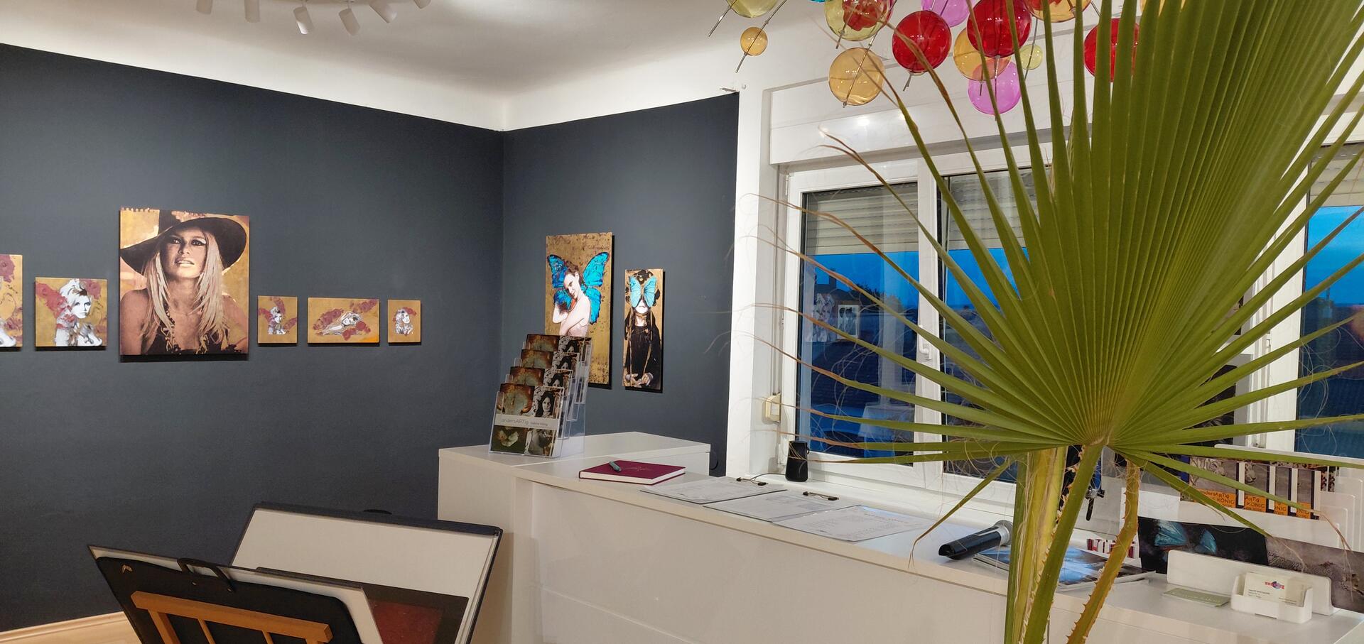 Galerie - Sicht von der linken Seite 